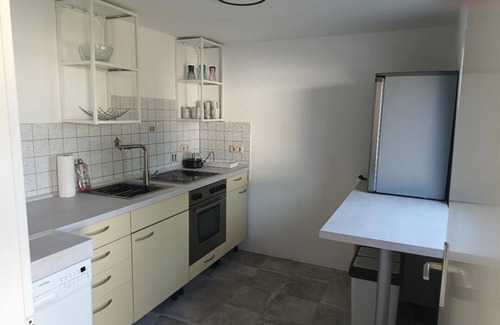 Rederscheid Apartment | Ferienwohnung "schöne Aussicht" im Siebengebirge