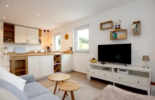 Schoenwald Apartment | Ferienwohnung Schönwaldblick - 2 große Balkone mit traumhafter Sicht - barrierefrei - Mein SWH