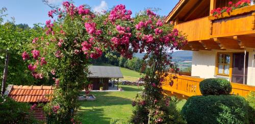 Arrach Apartment | Ferienwohnung Steinbeisser