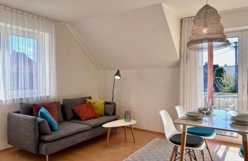 Langenargen Apartment | Ferienwohnung Strandgut - seenahe Maisonette Wohnung mit Parkplatz und Südbalkon