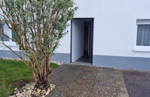 Hohenhaslach Apartment | Ferienwohnung Sumi