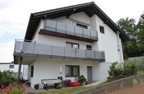 Viereth Apartment | Ferienwohnung Treuter