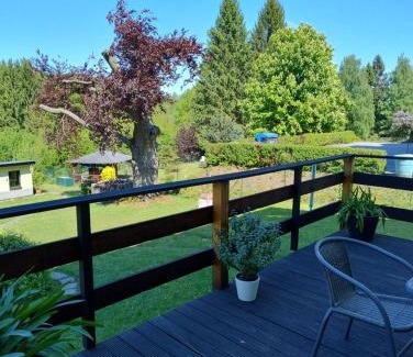 Sebnitz Apartment | Ferienwohnung Waldblick mit Balkon