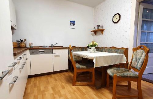 Mandelholz Apartment | Ferienwohnung Walpurga