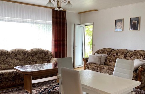 Kaan-Marienborn Apartment | Ferienwohnung Weber