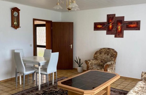 Kaan-Marienborn Apartment | Ferienwohnung Weber
