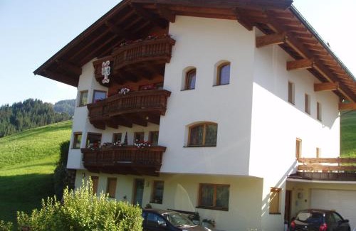 Auffach Apartment | Ferienwohnung Wohlfartstätter