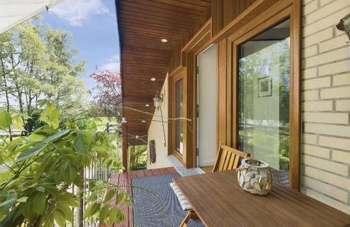 Westerende Kirchloog Apartment | Ferienwohnung Wolkenspiel
