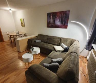 Pflueckuff Apartment | Ferienwohnung zur Sonne