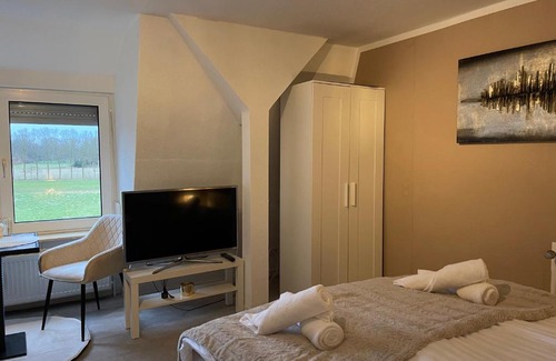 Grasberg Apartment | Ferienwohnung zwischen Lilienthal und dem Künstlerdorf Worpswede