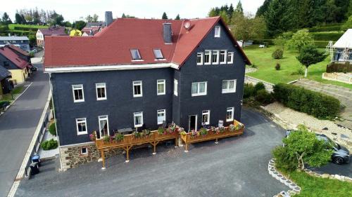 Sonneberg Apartment | Ferienwohnungen Fertsch