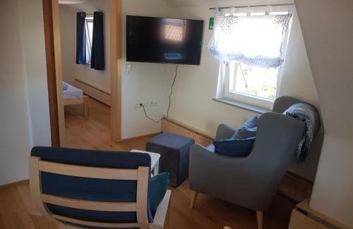 Jux Apartment | Ferienwohnungen Lamm Spiegelberg-Jux