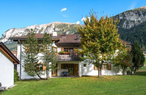 Andeer Apartment | Ferienwohnungen Muntschi