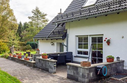 Brachthausen Apartment | Ferienwohnungen Zum Hasenbahnhof