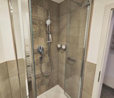 Kirschroth Apartment | Ferienzimmer Geyersberg