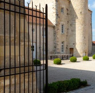 Anthenay House | Ferme du Château