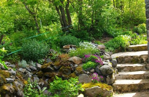 Saint-Privat-d'Allier Bed & Breakfast | Ferme rénovée avec espace bien-être, proche des gorges de l'Allier et chemins de Compostelle - FR-1-582-402