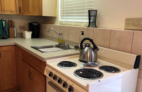 Paget Apartment | Ferry Rest - Sealandia Apartments