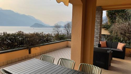 Menaggio Apartment | Few steps to the heart of Menaggio, swimming pool, breathtaking view