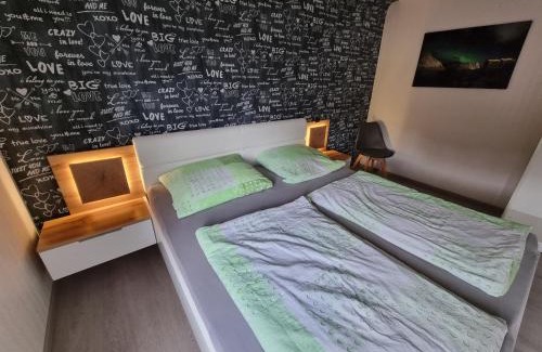 Idar-Oberstein Apartment | FeWo Algenrodt