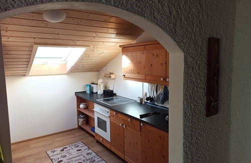 Marquartstein Apartment | Fewo am Glückswegerl für 1-2 Personen, 62 qm, Wohnzimmr, Schlafzimmer, Küche, Bad, Wlan