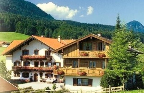 Ruhpolding Apartment | Fewo , Balkon, Kochnische, 1 Schlaf- und 1 Wohn-/schlafzimmer, max 2 Personen