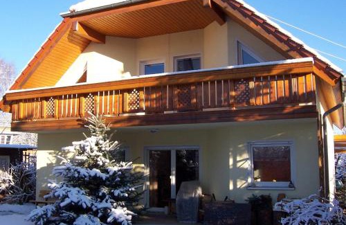 Oberhavel Apartment | FeWo Hohen Neuendorf bei Berlin mit Sauna und Fuß-SPA