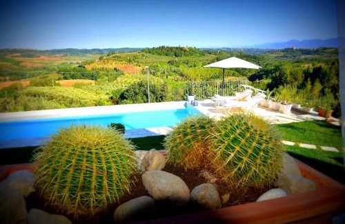 Morrona Apartment | FeWo LUNA mit Garten, Terrasse und einen atemberaubenden Blick