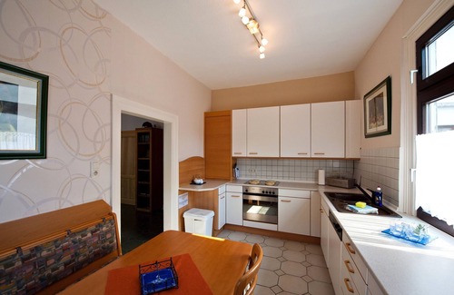 Mainz-Bingen Apartment | * Fewo Nr. 2/1. Floor/1 km from the city center and railway noise WITHOUT