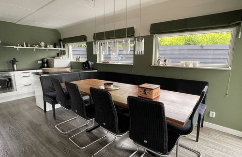 Makkum House | FH beautiful view and boat mooring/outdoor sauna and outdoor whirlpool