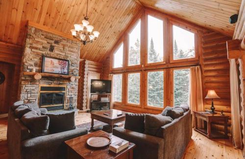 Fiddler Lake Resort Ski Chalet | Fiddler Lake Resort Chalet 29 Lapin avec piscine