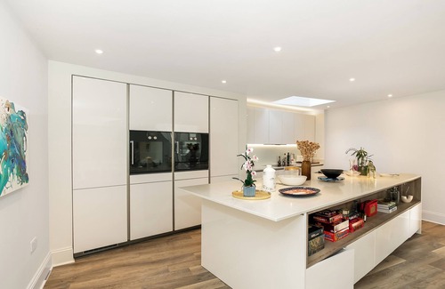 Kingham House | Field House-Stunning 3BD Home in Kingham