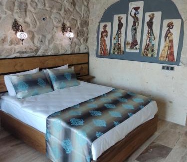 Uchisar Hotel | Fiesta Stone House