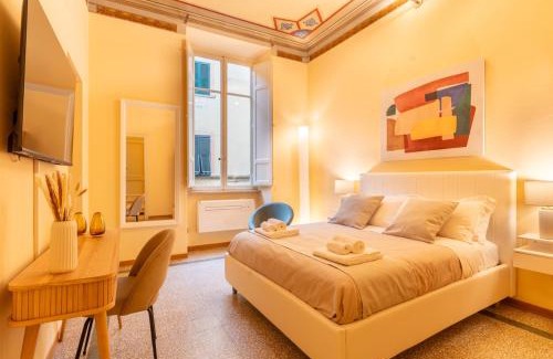 Lucca Historical Center Apartment | Fil Rouge Apartment - Elegant Stay in Lucca Historic Center