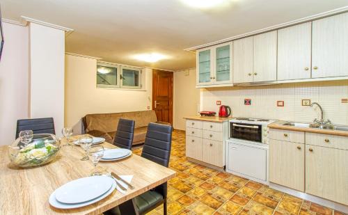 Acharnes Apartment | Filippos Acharnes