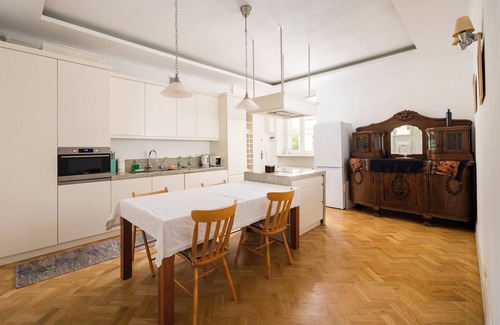 Ochota Apartment | Filtrowa Spacious Apartment