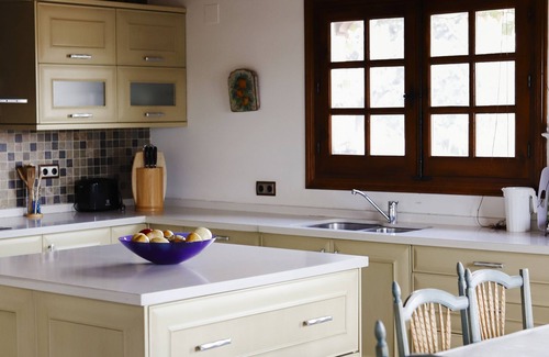 Arges House | Finca El Cerco. 5m from Puy du Fou and 10m from the Old Town of Toledo.