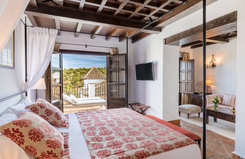 La Bobadilla Hotel | Finca la Bobadilla, Leading Hotels of the World
