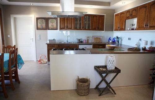 Castillo de Montemar Villa | FINCA- VILLA ESMERALDA