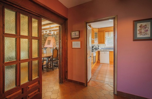 Valdemanco House | Finca 'Villa Karina' with Mountain Views, Private Pool and Wi-Fi