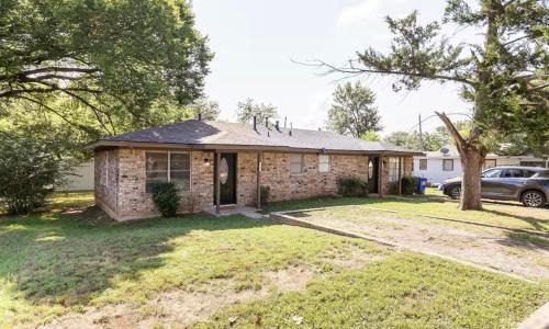 Whitesboro House | Find Peace at Charming Comfortable Downtown Home