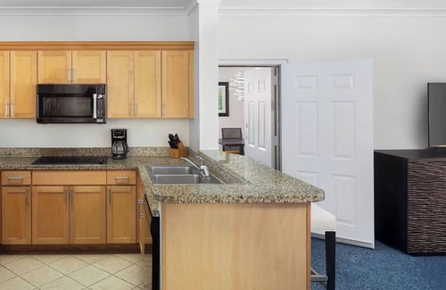 Paradise Island Resort | ๐
๐ข๐ง๐๐ข๐ง๐ ๐๐๐ข๐ฅ๐ข- Ultimate Bahamian Adventure at Harborside Resort! 3BR