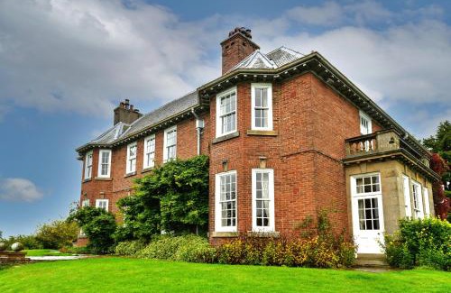 Carlisle House | Finest Retreats - Edwardian Country House - 9 Bed, Sleeping up to 21
