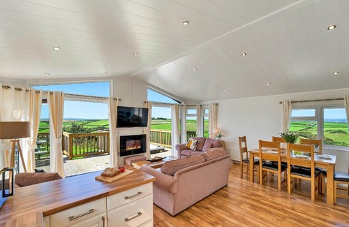 Saint John Ski Chalet | Finest Retreats - Seacroft