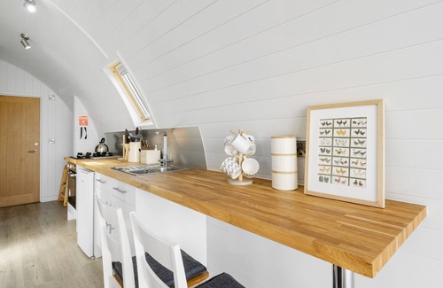 Hertford Ski Chalet | Finest Retreats | The Highland Camping Pod