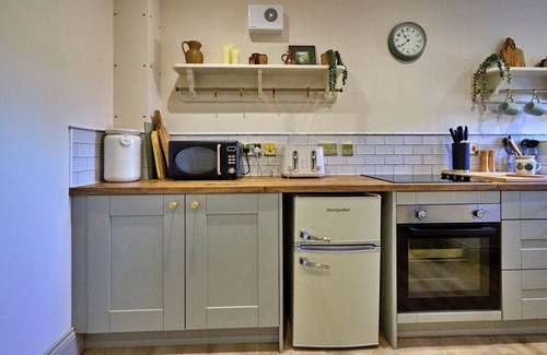 Hemingby Cottage | Finest Retreats - The Rookery Stables