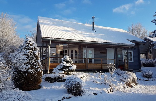 Chaux-des-Crotenay Ski Chalet | .finnish chalet with sauna entrance to haut jura nature park, open countryside