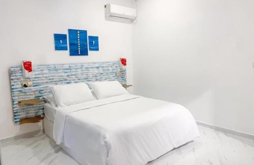Rasdhoo Hotel | Fins Dive and Leisure Hotel