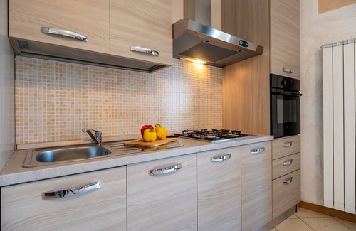 Sulzano Apartment | Fior Di Loto - One Bedroom Apartment, Sleeps 4