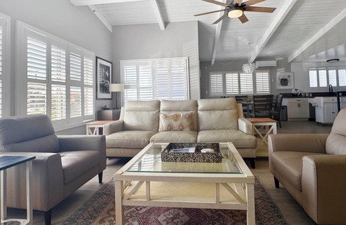 Pierpont Bay House | Fire Displaced? Nearly Beachfront house + Dogs